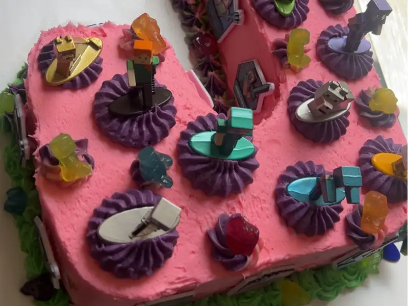 Minecraft themed birthday cake by Diner's Choice Eats